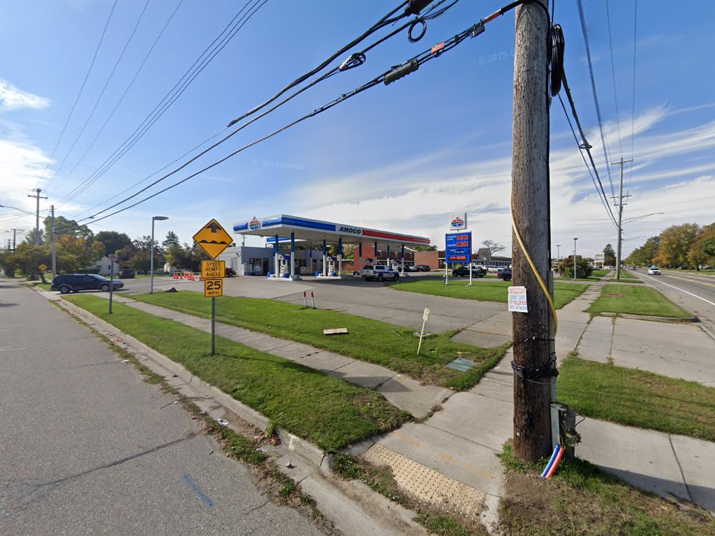 Amoco in Lansing