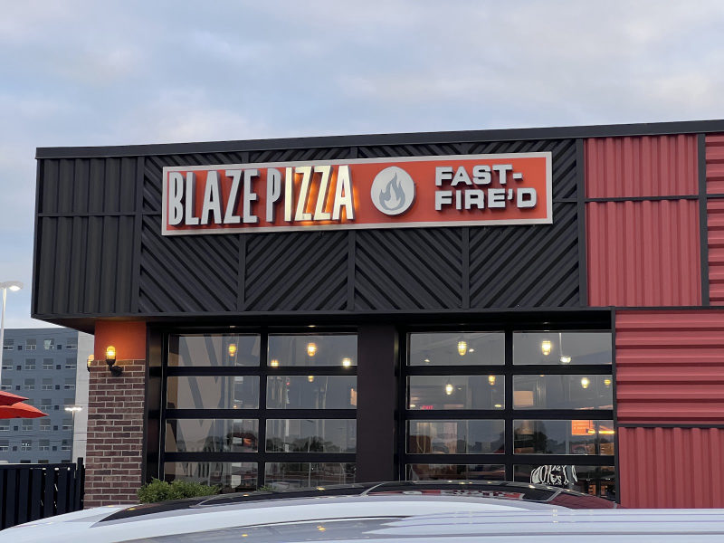 Blaze Pizza in Lansing