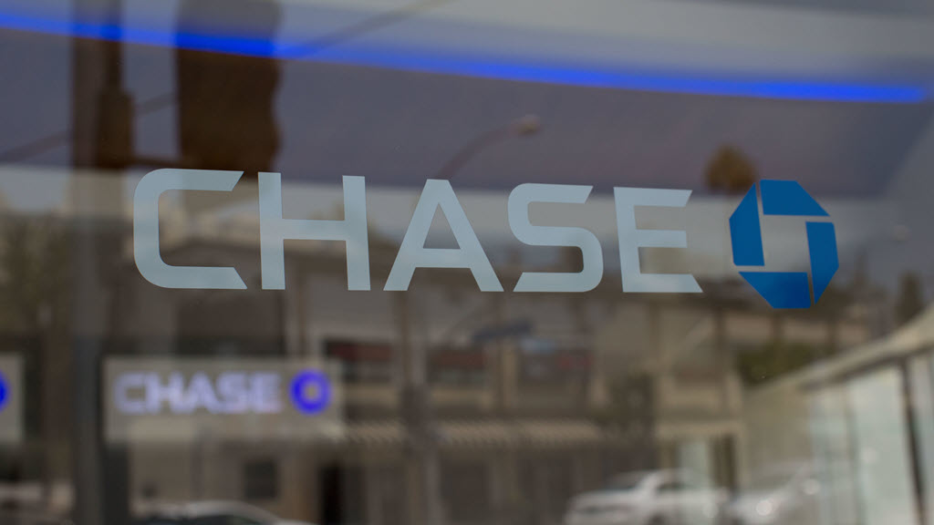 Chase Bank in Lansing
