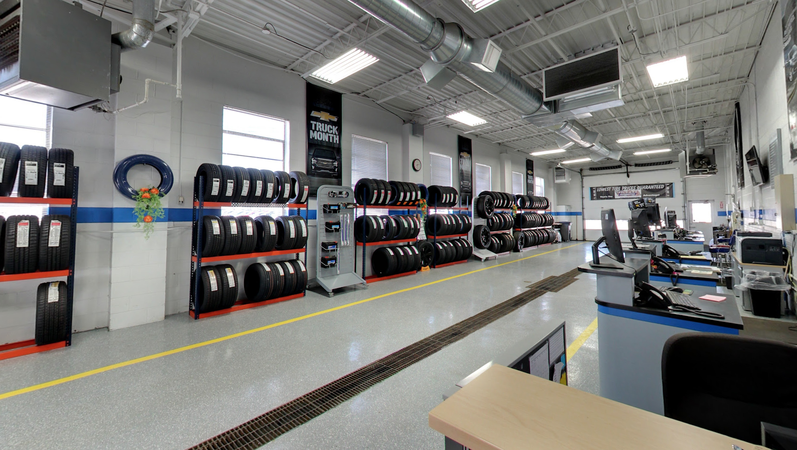 Feldman Chevy of Lansing Service Center — photo