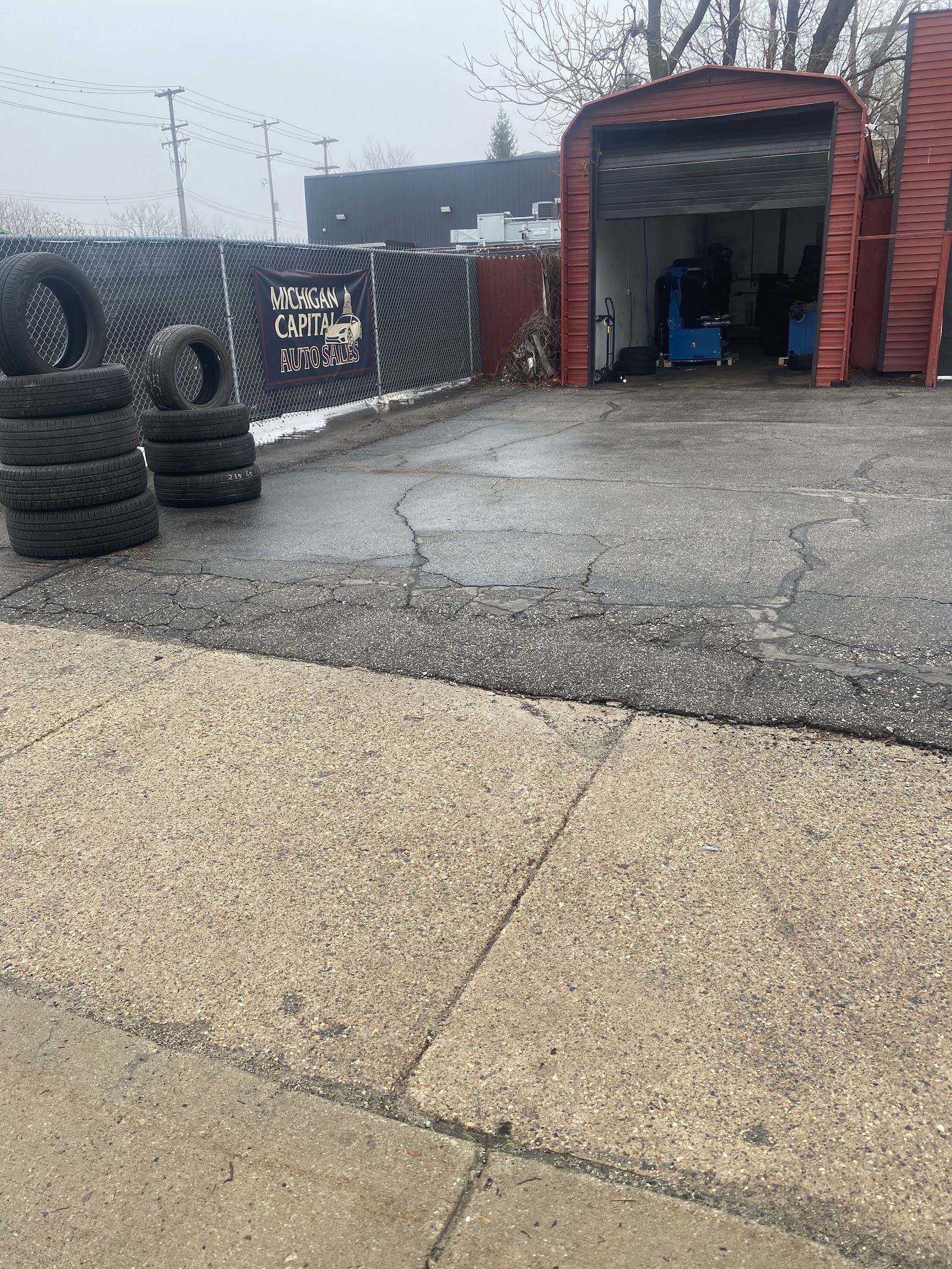 Michigan Capital Tire Shop in Lansing