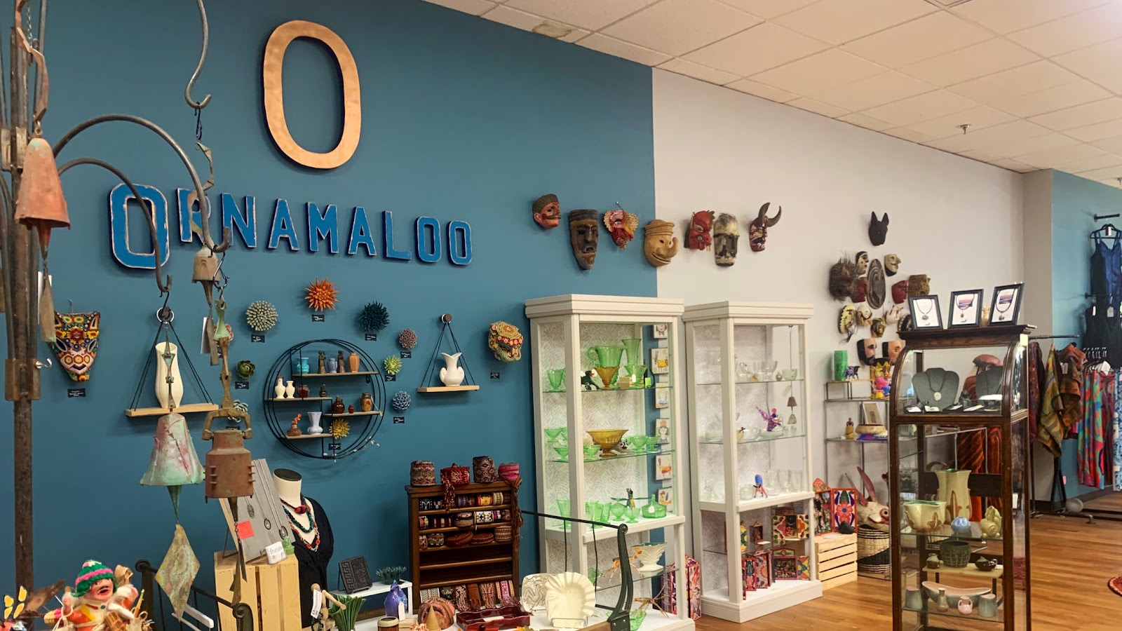 Ornamaloo®️ in Lansing