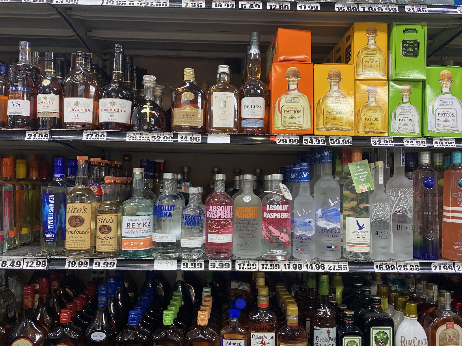 Save-On Market — photo