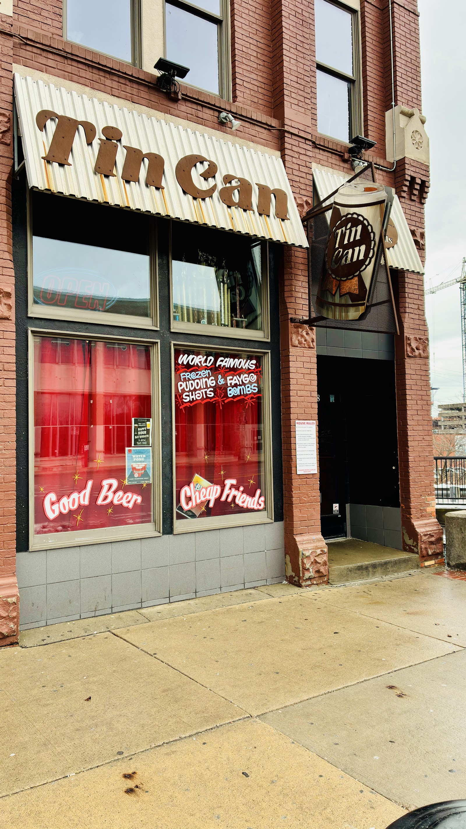 Tin Can Bar main photo